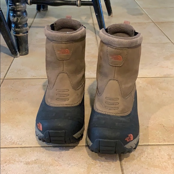 the north face men's chilkat iii pull insulated boot